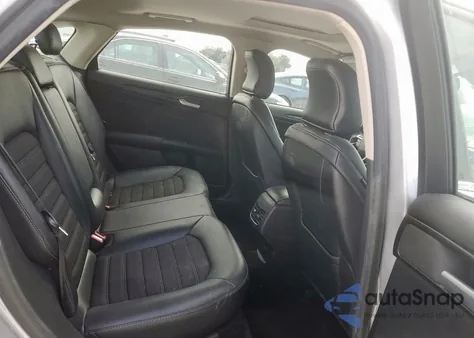 2018 Ford Fusion Se Hybrid z USA, uszkodzony, nr VIN 3FA6P0LU0JR169866